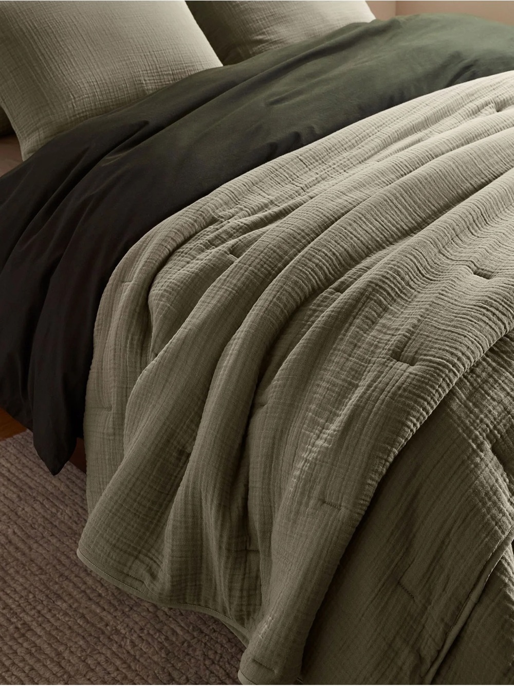 Parachute cloud Gauze Quilt Set in Moss-Queen sized